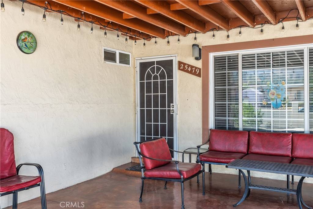 San Bernardino, CA 92404,25479 Los Flores DR