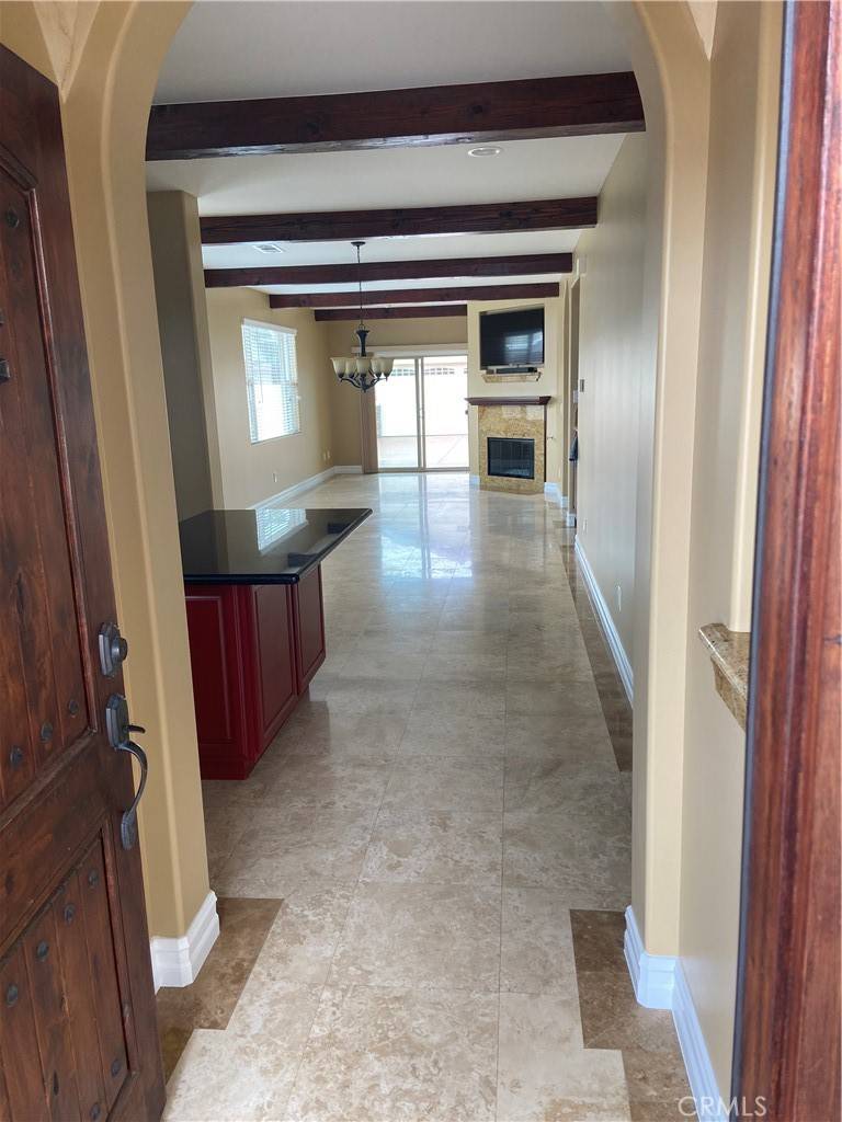 San Pedro, CA 90731,385 W 19th ST
