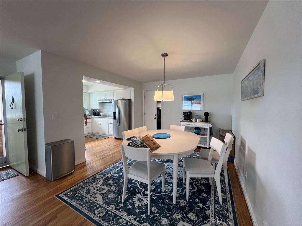 Redondo Beach, CA 90277,530 Avenue F #A