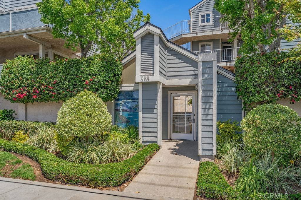 Long Beach, CA 90802,628 Daisy AVE #420