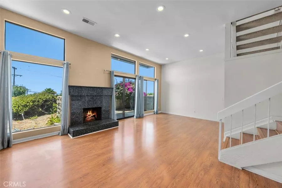 446 Palos Verdes BLVD, Redondo Beach, CA 90277