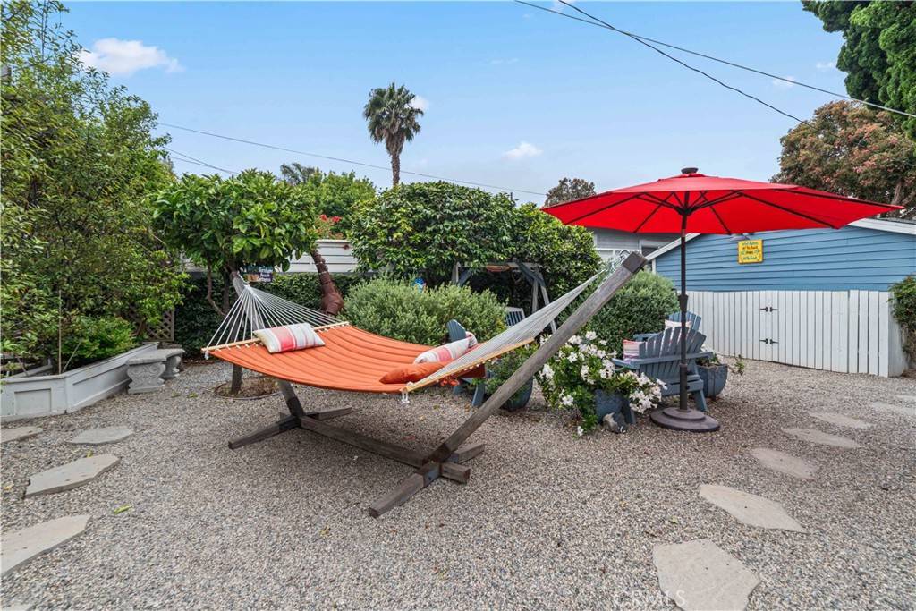 Redondo Beach, CA 90277,222 S Broadway