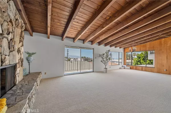 Hermosa Beach, CA 90254,1026 8th ST