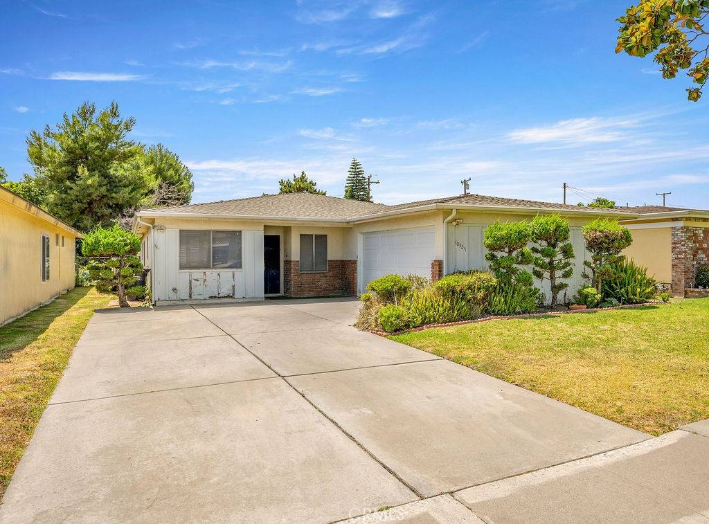10527 S Wilton PL, Los Angeles, CA 90047