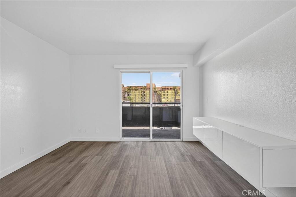 Long Beach, CA 90813,1450 LOCUST AVENUE #301