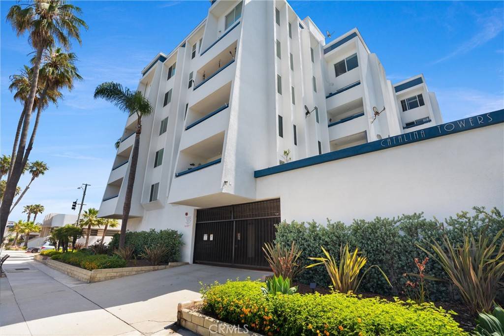 Redondo Beach, CA 90277,200 S Catalina AVE #102
