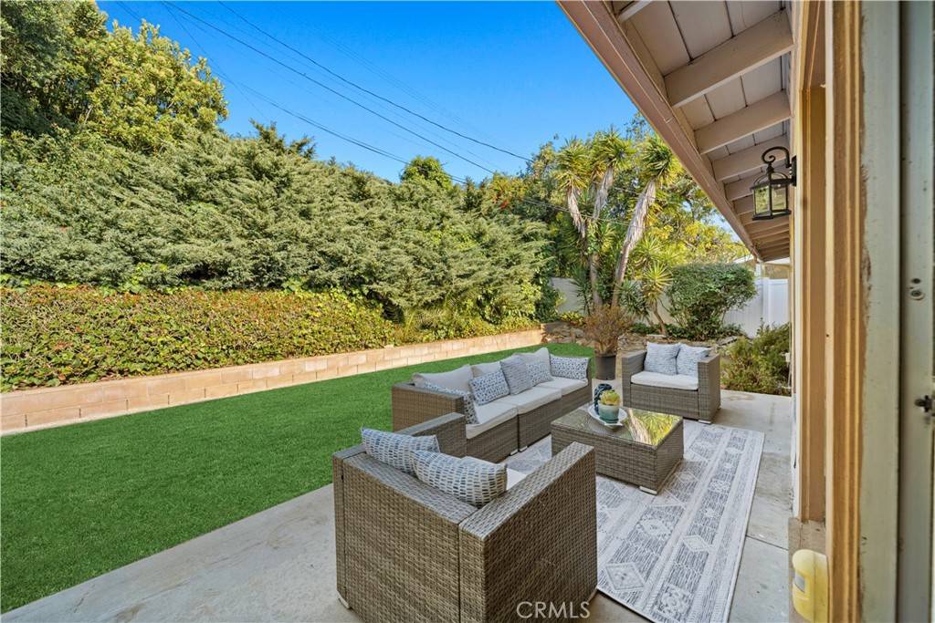 27102 Springcreek RD, Rancho Palos Verdes, CA 90275