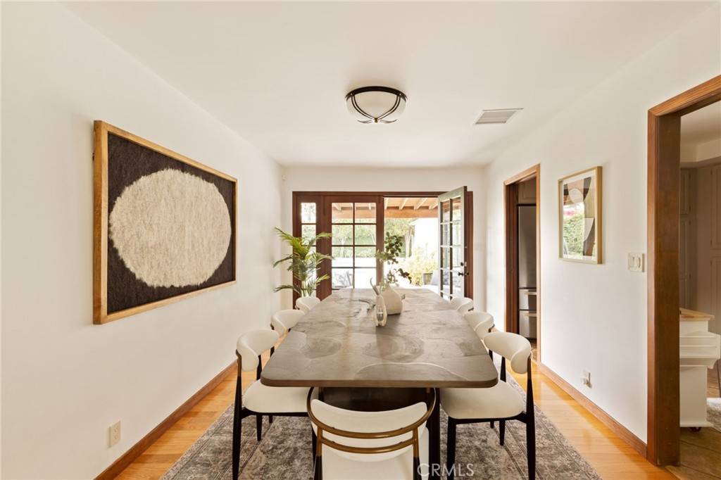 Sherman Oaks, CA 91401,5229 Lennox AVE