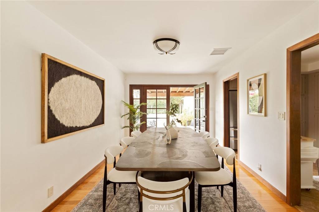 Sherman Oaks, CA 91401,5229 Lennox AVE