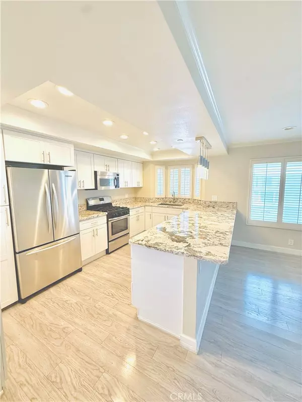 Huntington Beach, CA 92646,19130 Beachcrest LN #C