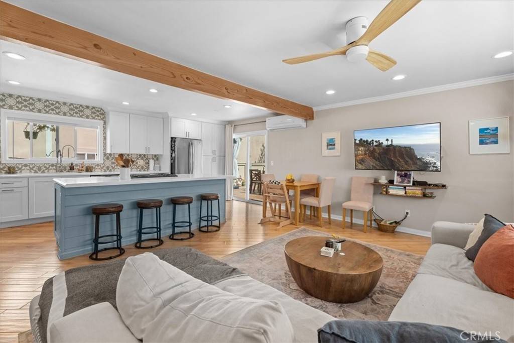 1906 Plant AVE, Redondo Beach, CA 90278