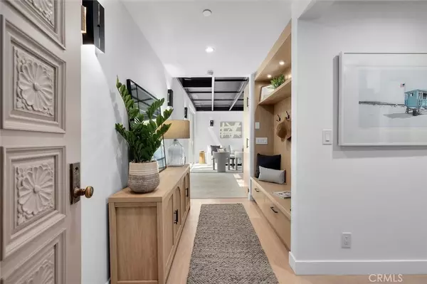 Redondo Beach, CA 90277,555 Esplanade #620