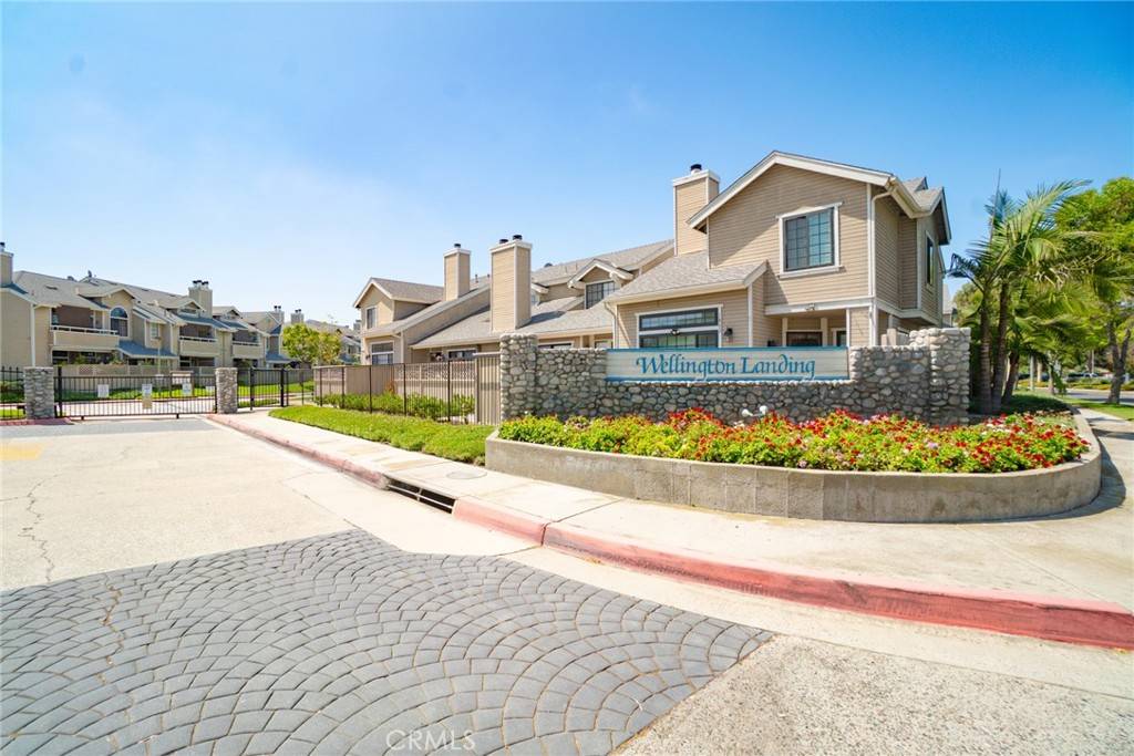 1867 W Falmouth AVE #60, Anaheim, CA 92801