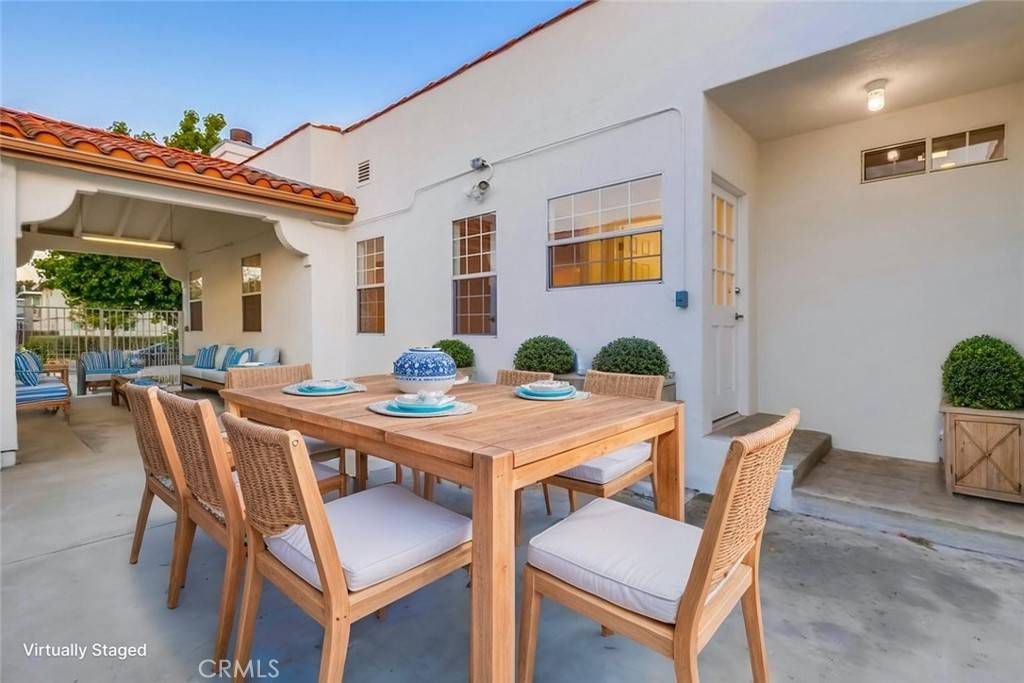 Long Beach, CA 90807,3403 Falcon AVE