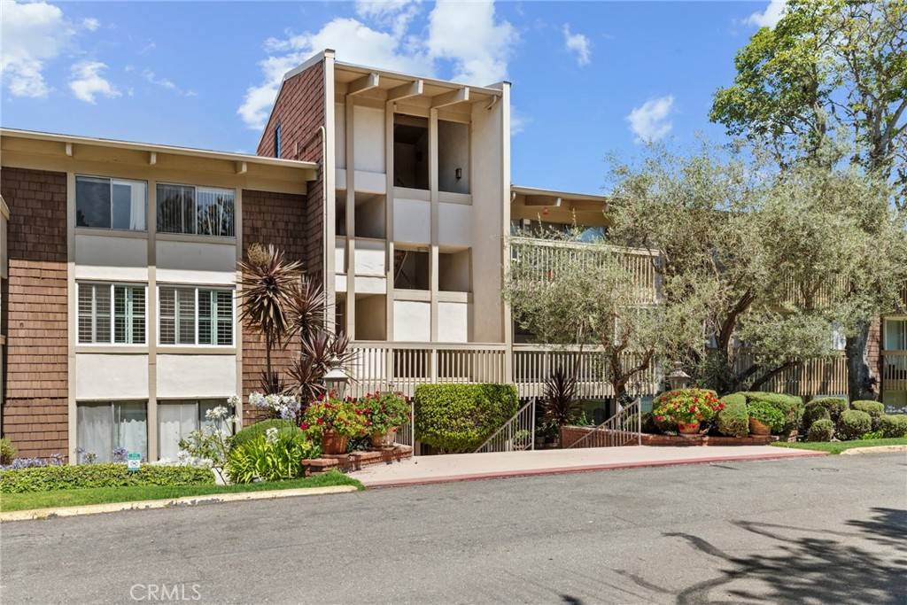 Rancho Palos Verdes, CA 90275,6542 Ocean Crest DR #B208