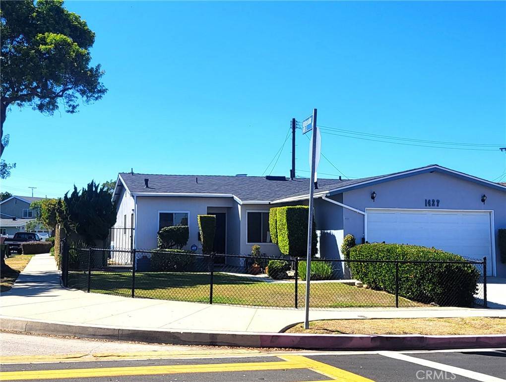 1427 242nd PL, Harbor City, CA 90710