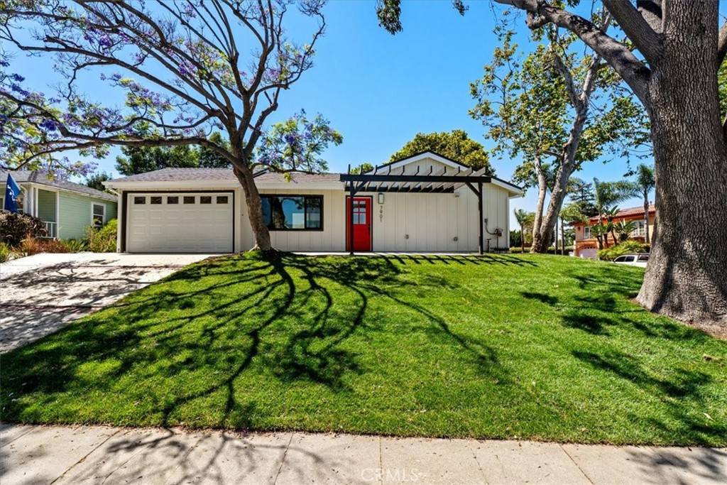 Westchester, CA 90045,7901 Winsford