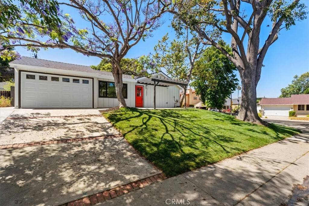 Westchester, CA 90045,7901 Winsford