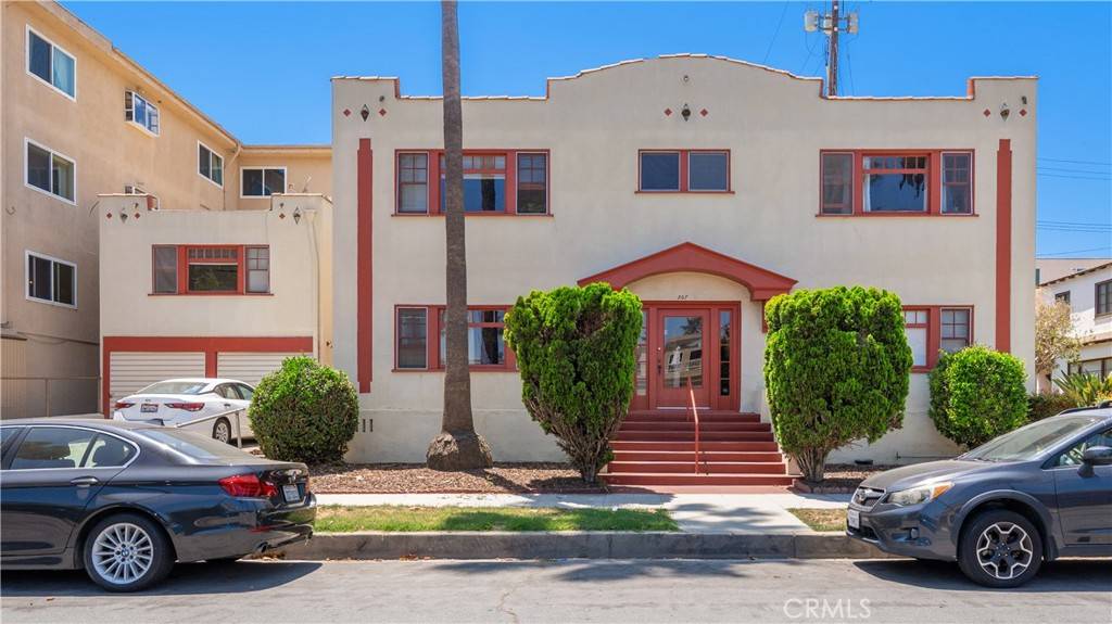 Long Beach, CA 90803,207 Mira Mar AVE