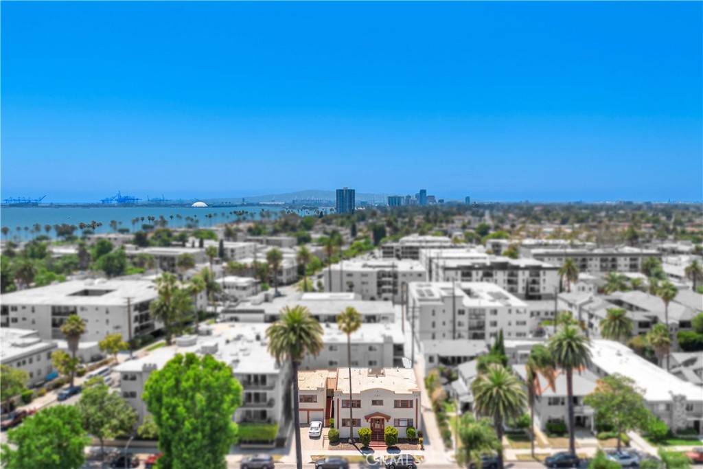 Long Beach, CA 90803,207 Mira Mar AVE
