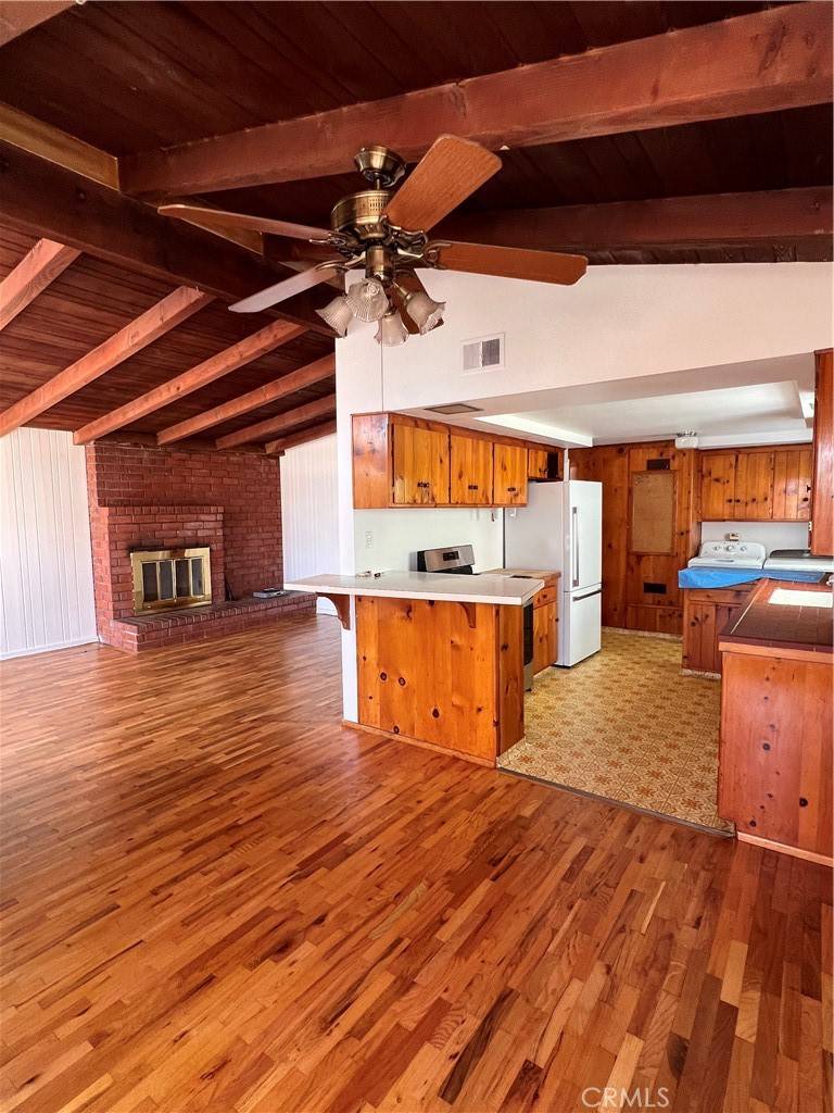 Manhattan Beach, CA 90266,429 1st ST