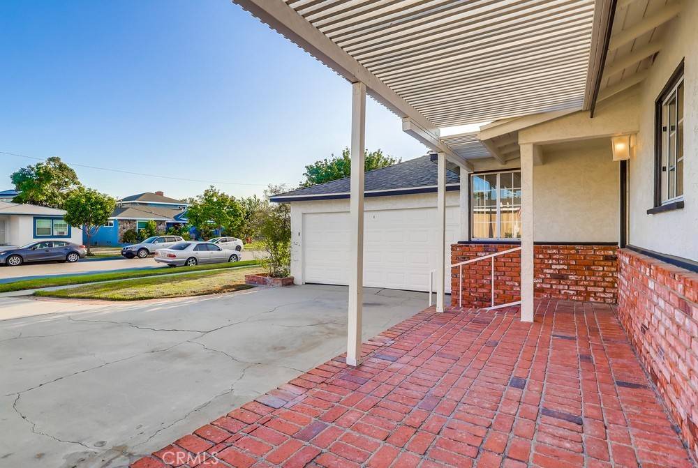 Lakewood, CA 90713,6513 Denmead ST