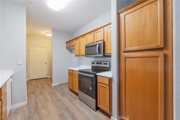 Murrieta, CA 92562,24909 Madison AVE #3211