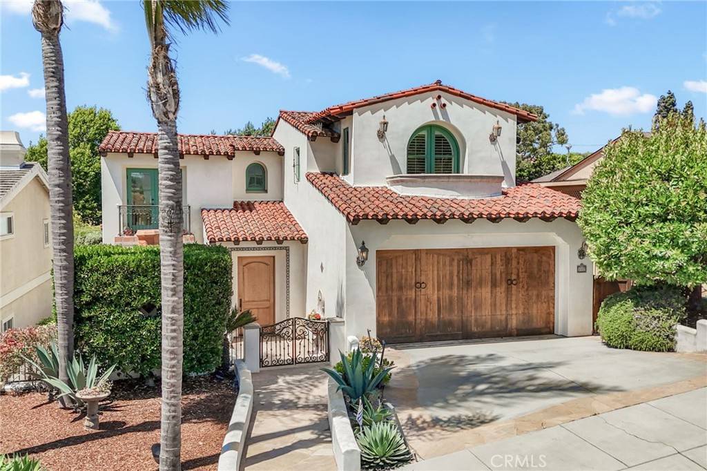 1337 8th ST, Manhattan Beach, CA 90266