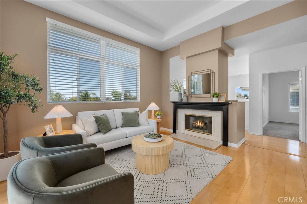 Huntington Beach, CA 92648,18051 Joyful LN #201