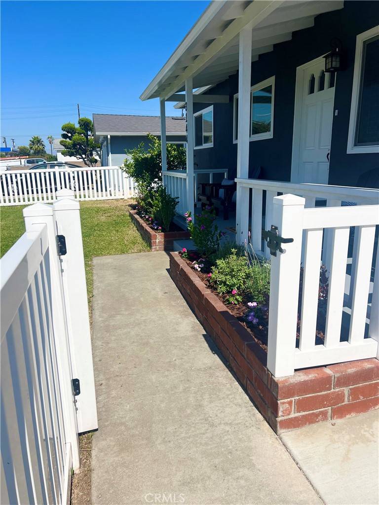 Gardena, CA 90249,3144 W 154th PL