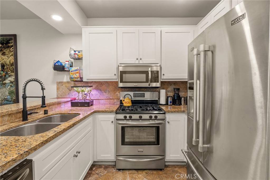 Long Beach, CA 90802,555 Maine AVE #113