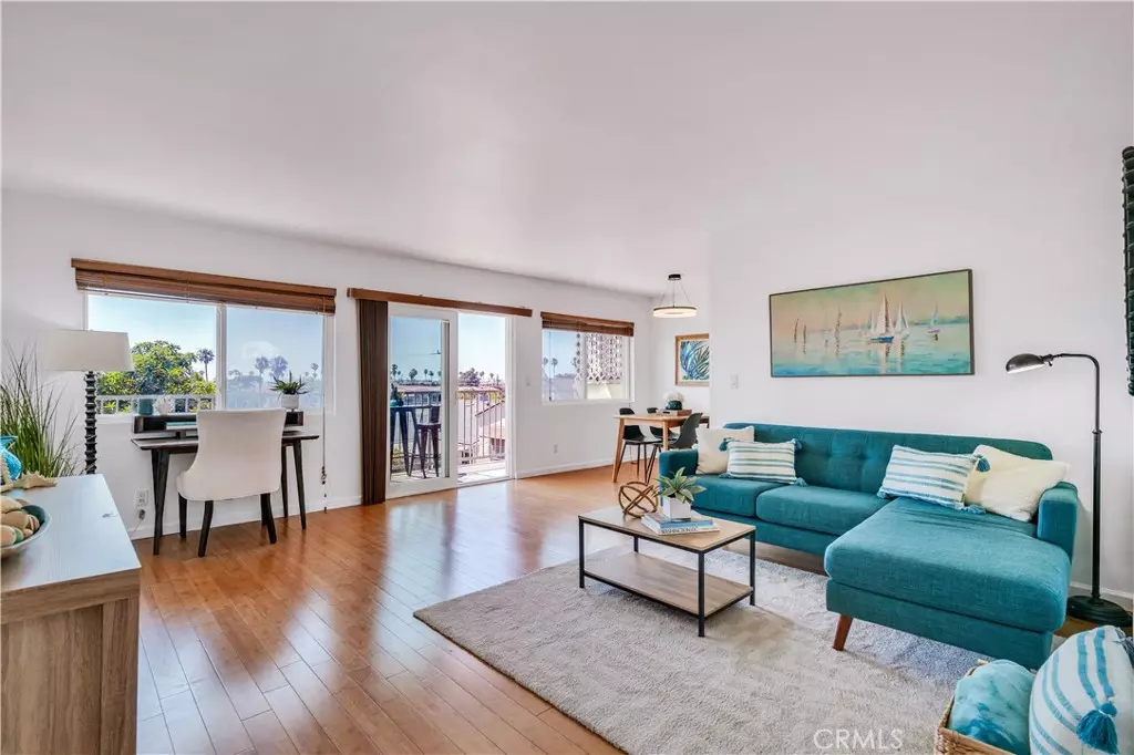 Redondo Beach, CA 90277,538 Avenue A #7A