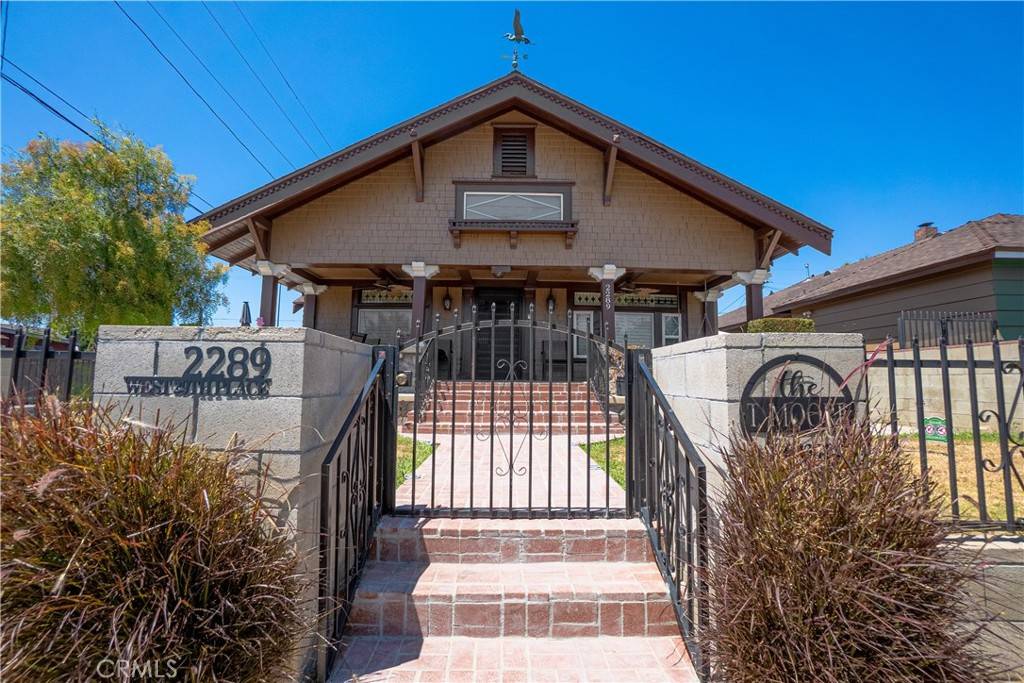 2289 W 29th PL, Los Angeles, CA 90018