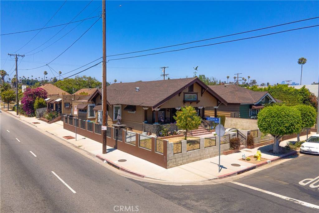 Los Angeles, CA 90018,2289 W 29th PL