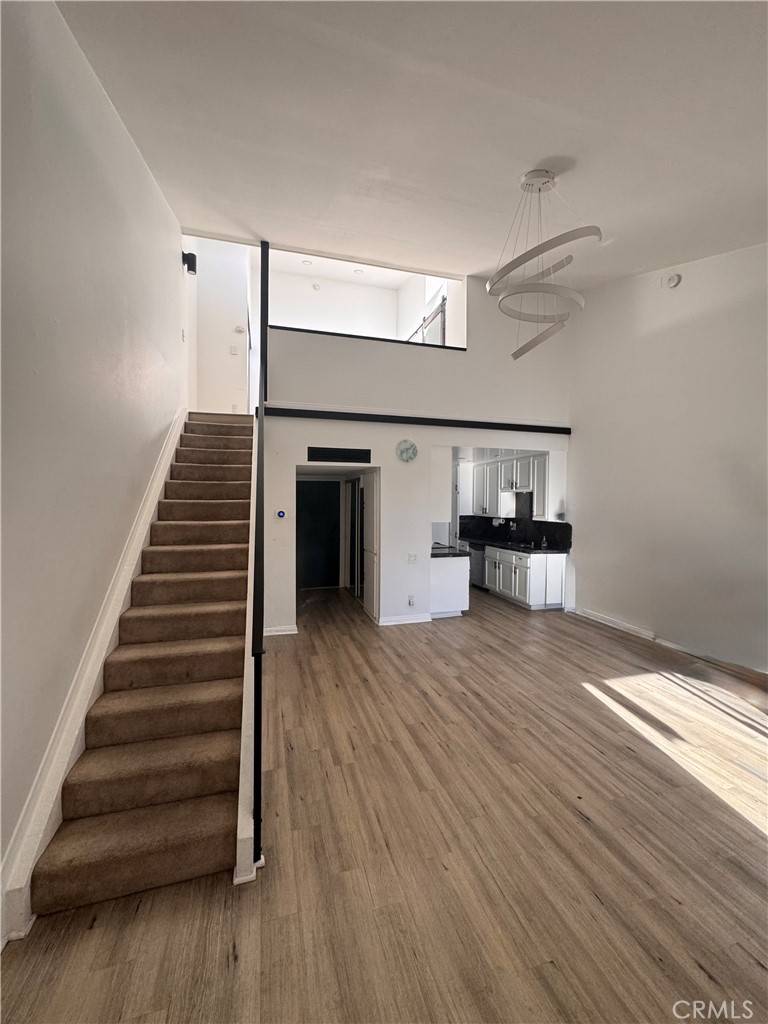 Encino, CA 91316,5460 White Oak AVE #H303