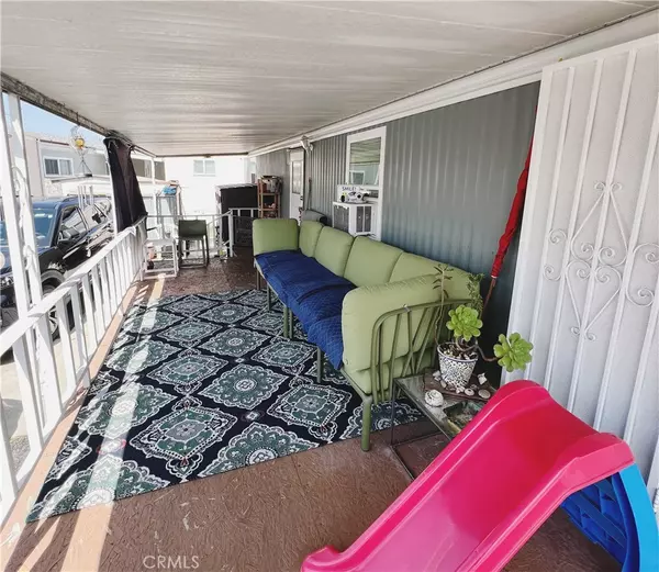 Torrance, CA 90501,23701 Western AVE #106