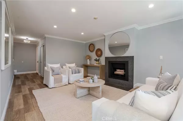 Redondo Beach, CA 90278,2120 Dufour AVE #13