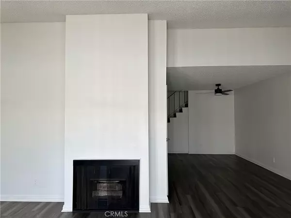Lomita, CA 90717,25018 Eshelman AVE #2