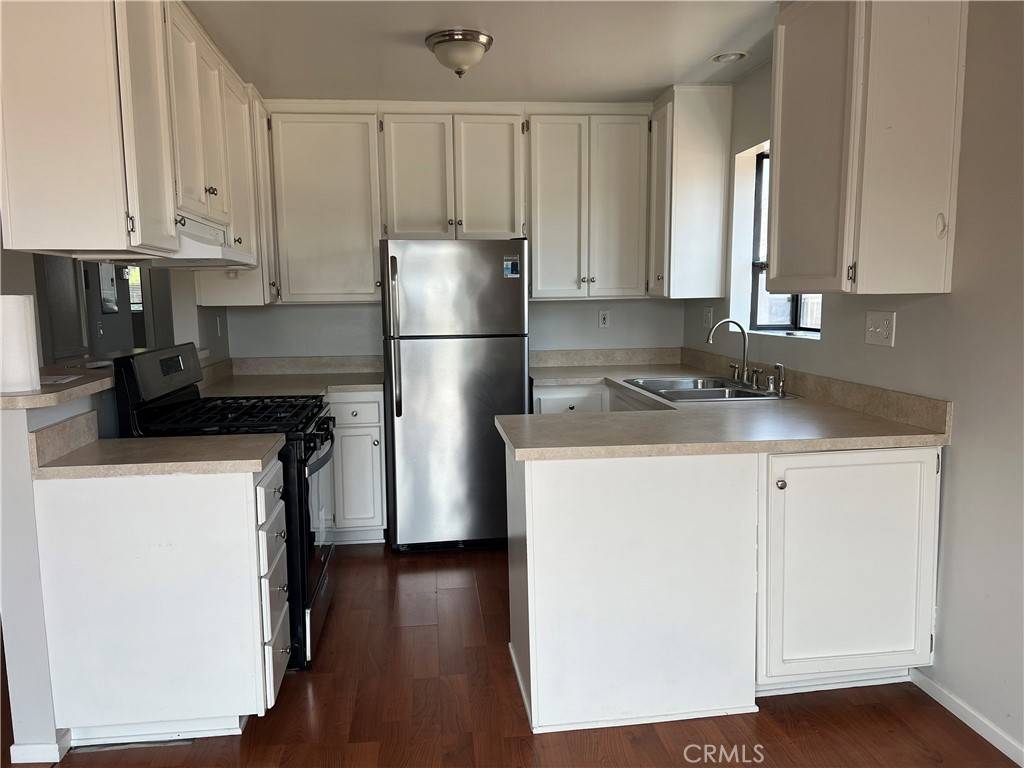 Gardena, CA 90247,1549 W 146th St #9