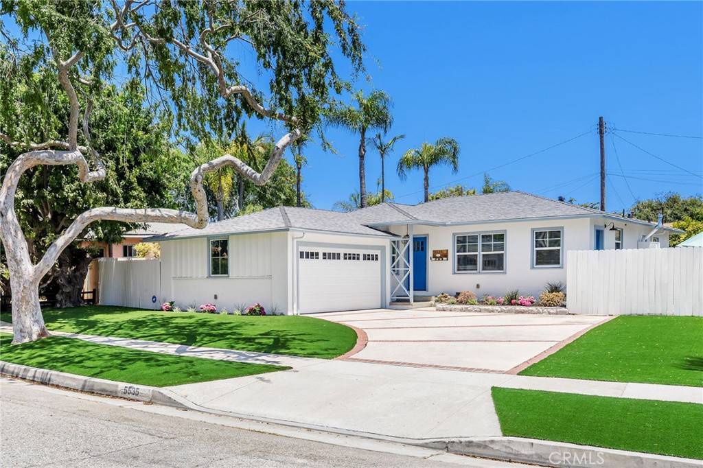 5535 W 142nd PL, Hawthorne, CA 90250