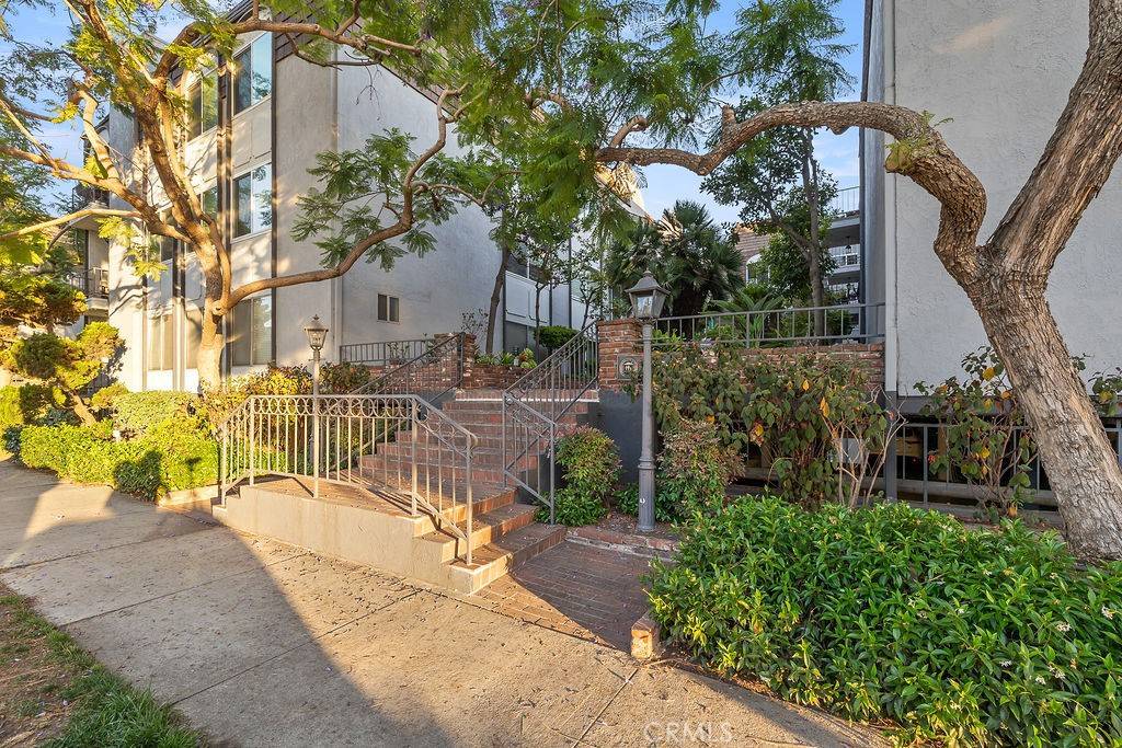 Culver City, CA 90230,5870 Green Valley CIR #231