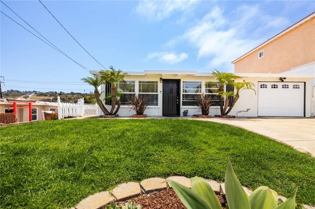 Torrance, CA 90505,5304 Doris WAY