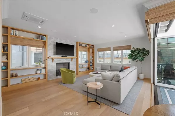 Manhattan Beach, CA 90266,443 23rd PL