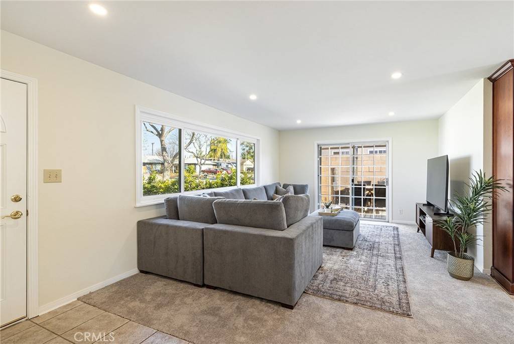 Simi Valley, CA 93065,2206 Stinson ST