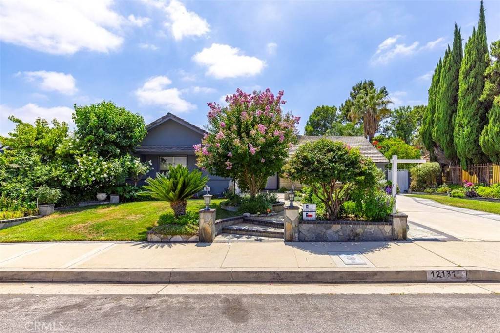 12131 Woodley AVE, Granada Hills, CA 91344