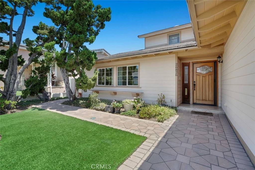 Lomita, CA 90717,26826 Rolling Vista DR