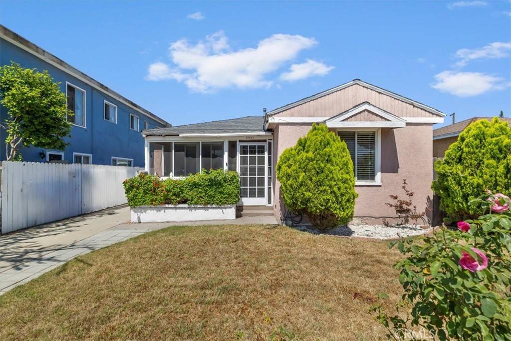 5943 Gardenia AVE, Long Beach, CA 90805