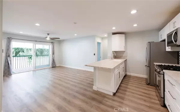 Lawndale, CA 90260,4727 W 147th ST #114