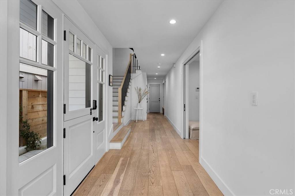 Manhattan Beach, CA 90266,441 34th ST
