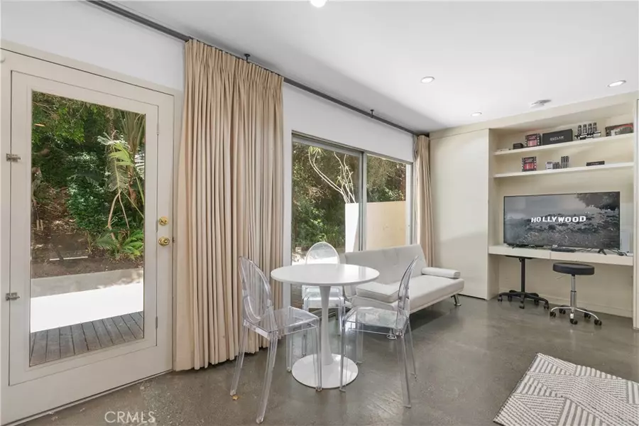 8787 Shoreham DR #B4, West Hollywood, CA 90069